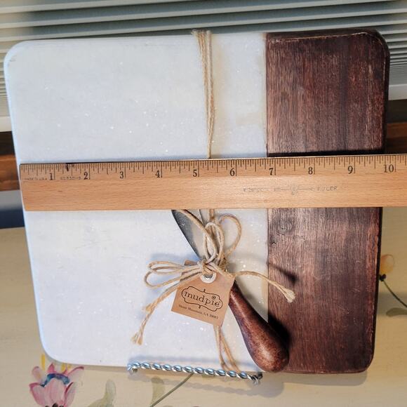 Mud Pie 10″ Marble & Wood Cheese/Charcuterie Board Set - Picture 5 of 8